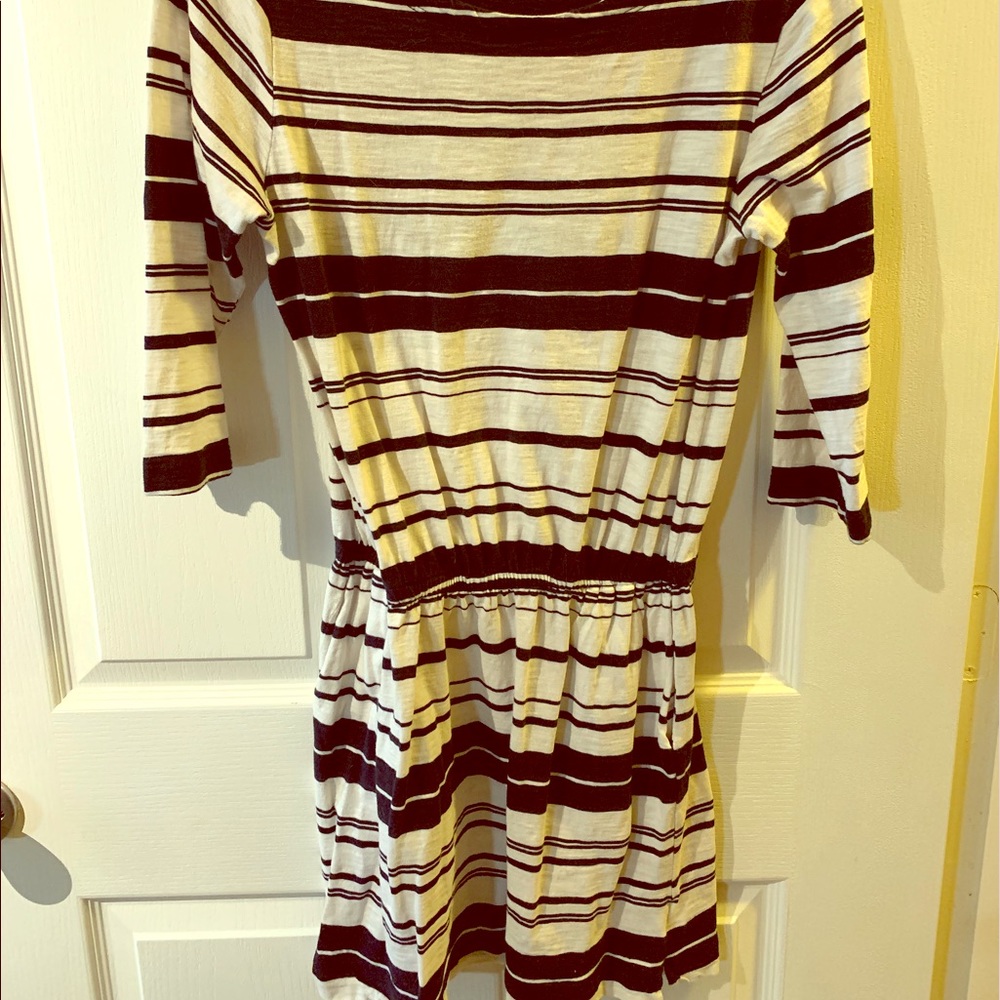 Banana Republic 3/4 sleeve navy striped dress